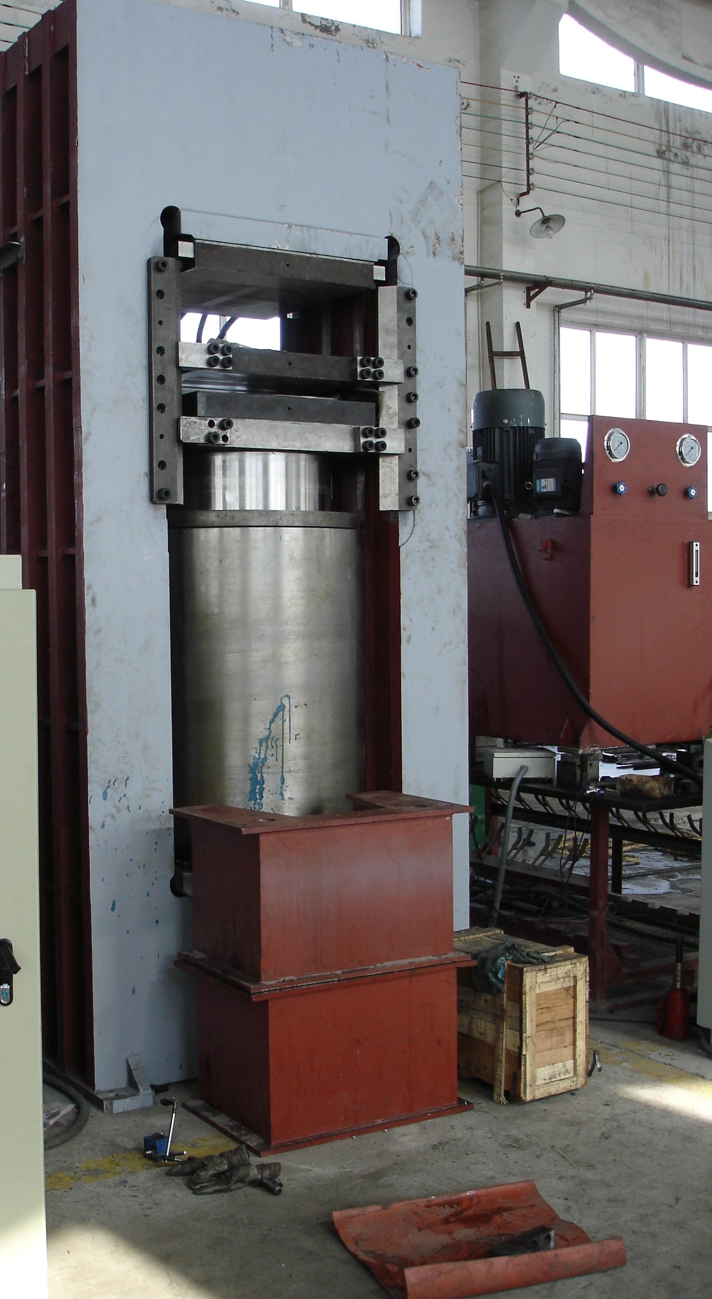 復(fù)合材料液壓機(jī)